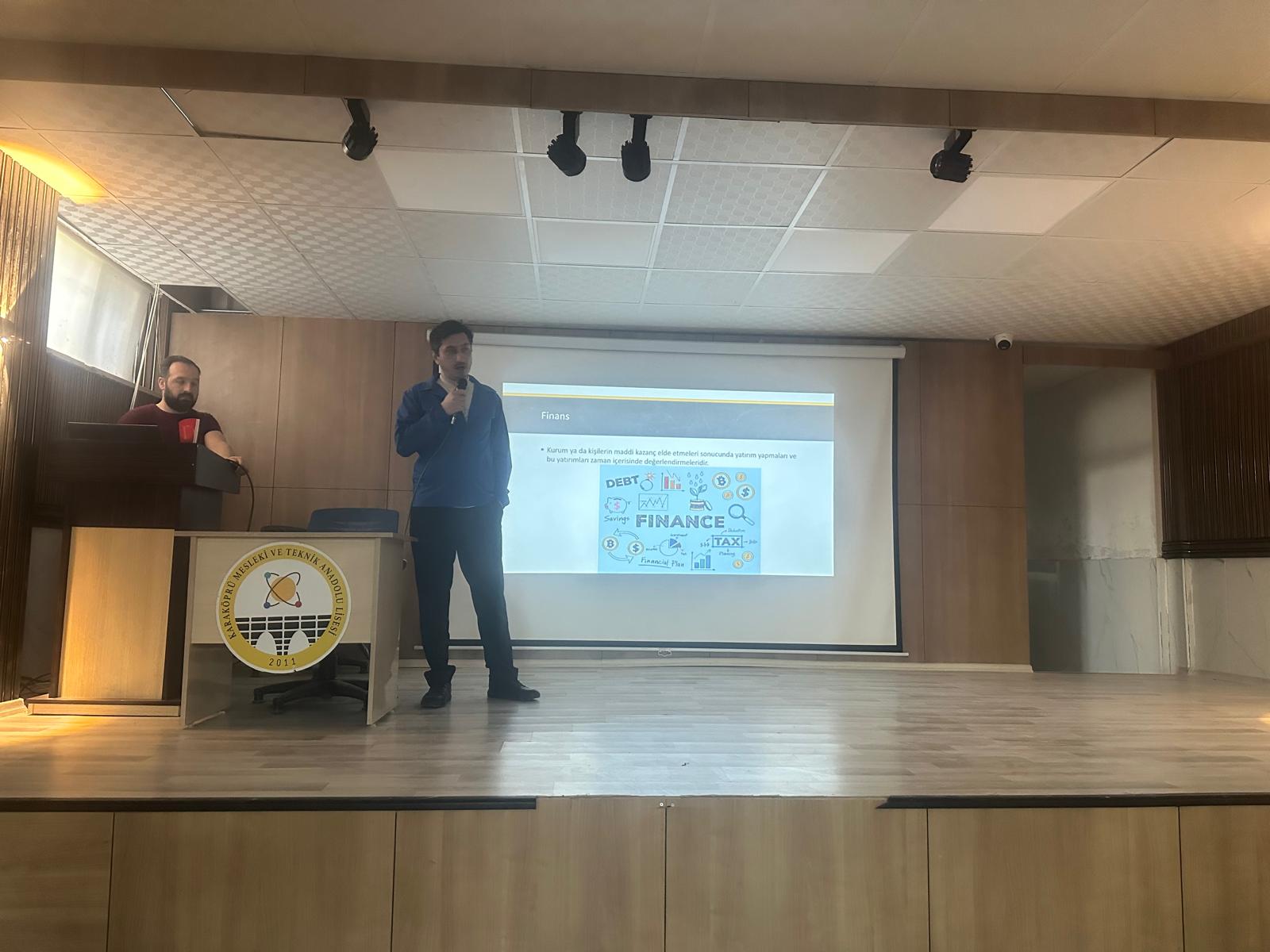 TÜBİTAK Bilim Söyleşileri Kapsamında “Finansal Okuryazarlık” Etkinliği Gerçekleştirildi